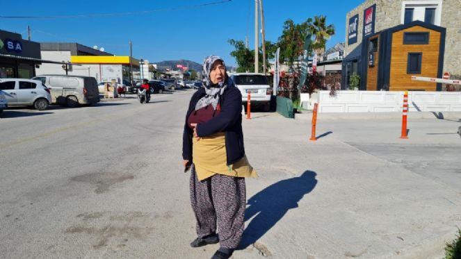 Çöp kamyonun altında kalan kadının inanılmaz kurtuluşu - Resim : 1