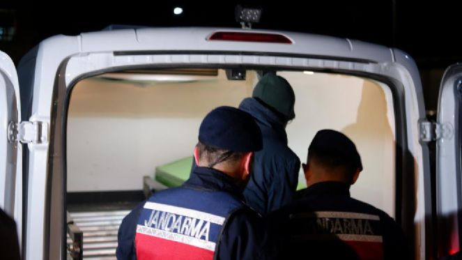 Türkiye'ye itilen göçmen donarak öldü - Resim : 4