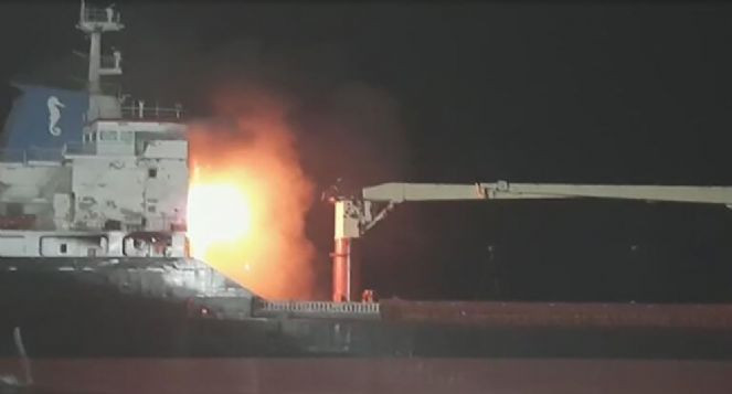 Sinop açıklarında yanan geminin kayıp Mısırlı kaptanı aranıyor - Resim : 1