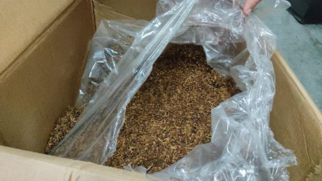 Yakalanan 5 TIR kaçak içki imha edildi - Resim : 2