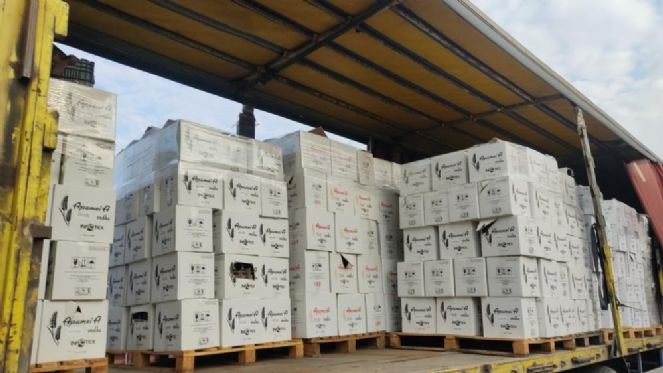 Yakalanan 5 TIR kaçak içki imha edildi - Resim : 5