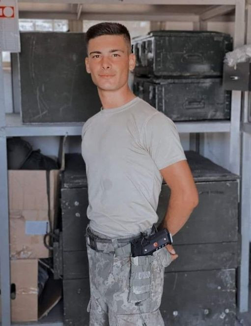 21 yaşındaki Şehit Hüseyin Korkmaz son yolculuğuna uğurlandı - Resim : 4