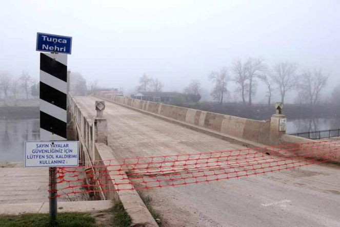 Tarihi Tunca Köprüsü, hızlı tren çalışması nedeniyle kapatıldı - Resim : 19