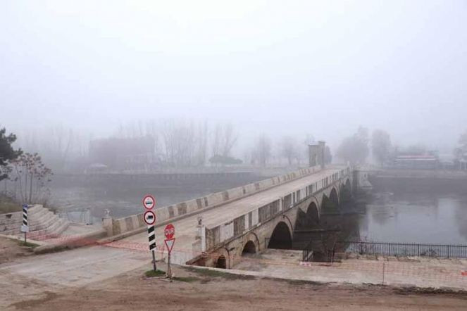Tarihi Tunca Köprüsü, hızlı tren çalışması nedeniyle kapatıldı - Resim : 15