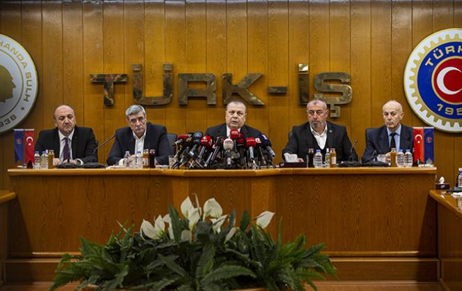 TÜRK-İŞ Genel Sekreteri Kavlak'tan asgari ücret açıklaması - Resim : 1