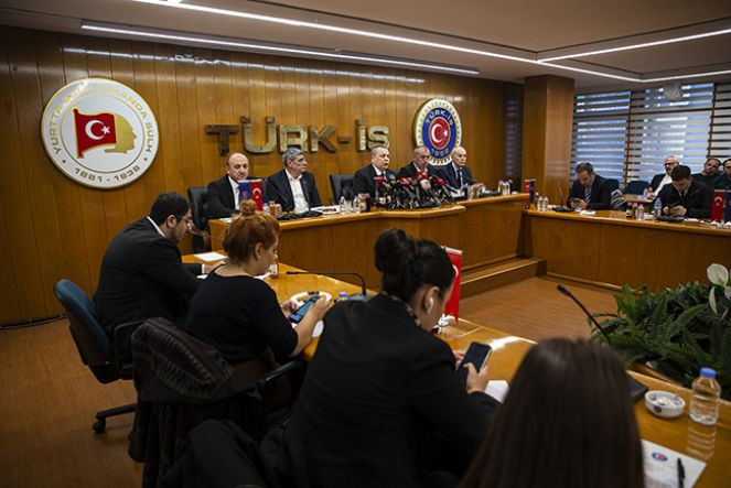 TÜRK-İŞ Genel Sekreteri Kavlak'tan asgari ücret açıklaması - Resim : 11