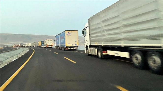 Yatırım teşvik belgeli ithalatta ilave gümrük vergisi uygulanmayacak - Resim : 1