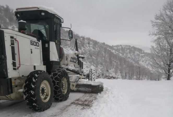 Tunceli’de 47 köy yolu kardan kapandı - Resim : 1