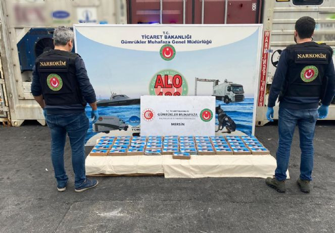 Mersin Limanı'nda 56 kilo kokain ele geçirildi - Resim : 2