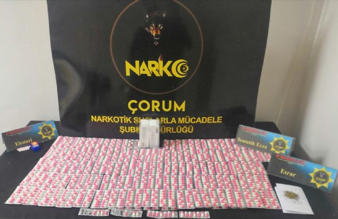 Uyuşturucu operasyonunda 11 şüpheli şahıs yakalandı (16 Ocak 2023) - Resim : 1