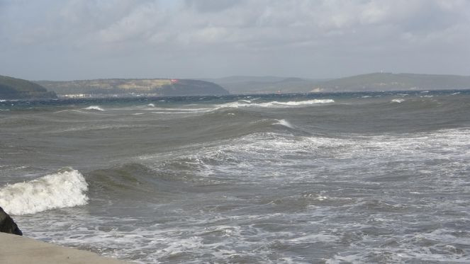 Çanakkale'de fırtına, deniz ulaşımını olumsuz etkiledi - Resim : 8