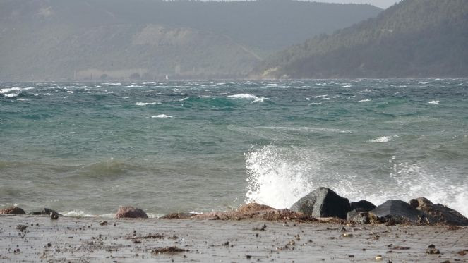 Çanakkale'de fırtına, deniz ulaşımını olumsuz etkiledi - Resim : 9