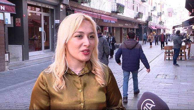 Eyüp'te yerde dev bir fıstıklı baklava. İnsanlar yiyemeyince hayal etmeye başladılar - Resim : 6