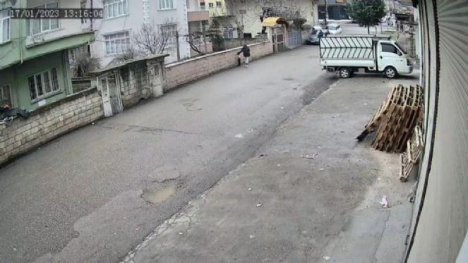 Polis kaçırılan çocuğu kameradan buldu - Resim : 2