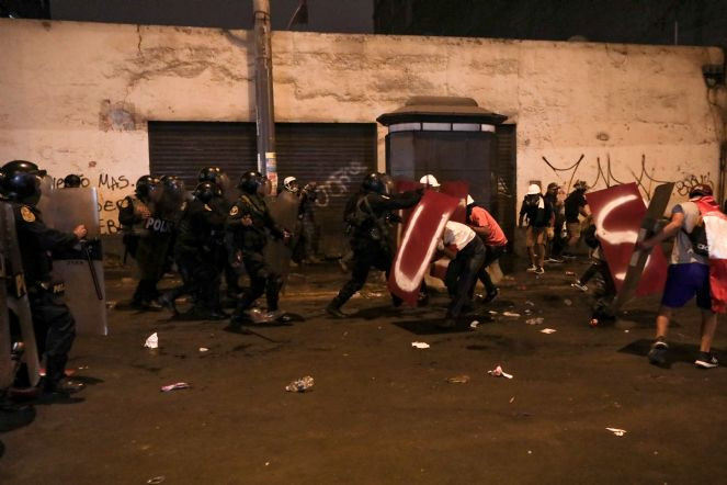 Peru'da hükümet karşıtı protestolarda ölenlerin sayısı 59'a çıktı - Resim : 6