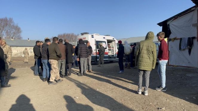 3 kişi kafalarından vurularak öldürdü - Resim : 2