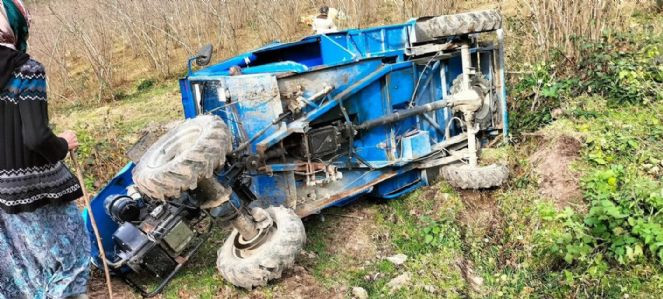 Patpat şarampole yuvarlandı: 1 ölü - Resim : 1