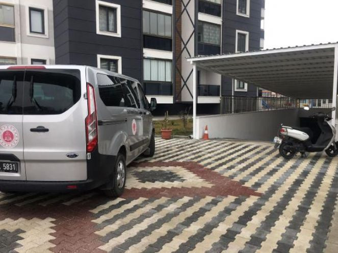 Site yöneticisi, bahçıvan tarafından kemerle boğularak öldürüldü - Resim : 2