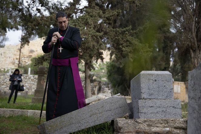 Kudüs’te Hristiyan mezarlığına çirkin saldırı - Resim : 14