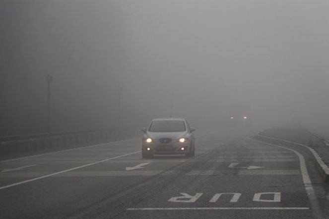 Sürücüler dikkat! Bolu Dağı'nda sis engeli - Resim : 12
