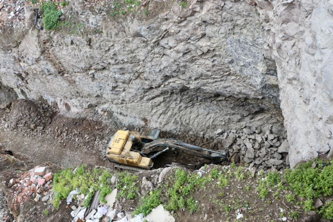 Trabzon Meydan 3. Etap ve Katlı Otopark Projesi tünelle Karadeniz Sahil Yolu'na bağlanıyor - Resim : 1