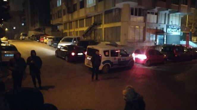 Genç Parti İl Başkanı'nın aracına silahlı saldırı - Resim : 1