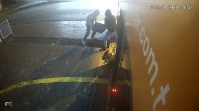 Şişli'de mazgal hırsızlarına sopalı müdahale - Resim : 2