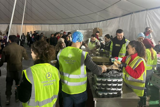 THY çalışanları Hatay'da 800 kişilik yaşam alanı kuruyor - Resim : 3