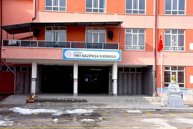 Riskli görülen 3 okulun öğrencileri, başka okullara nakledildi - Resim : 4