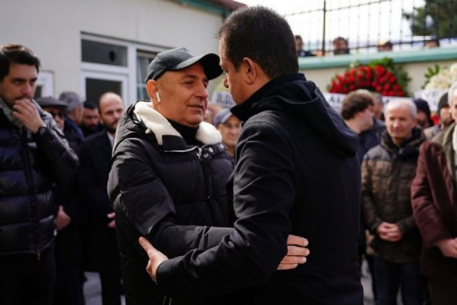 Süleyman Hurma'nın annesi son yolculuğuna uğurlandı - Resim : 10