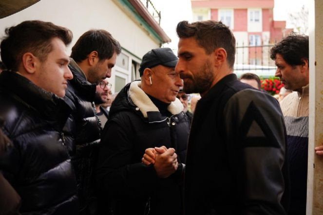 Süleyman Hurma'nın annesi son yolculuğuna uğurlandı - Resim : 6