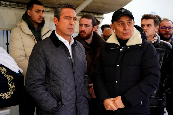 Süleyman Hurma'nın annesi son yolculuğuna uğurlandı - Resim : 14