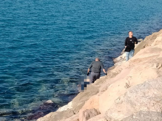 Balık tutarken denize düşen şahıs hayatını kaybetti - Resim : 1