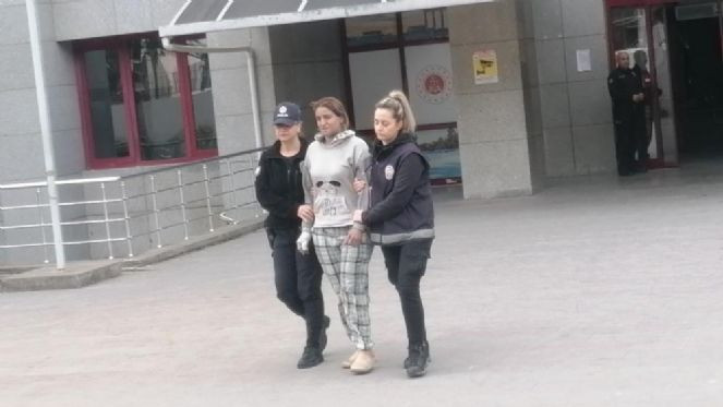 Evini yakan kadın tutuklandı - Resim : 4