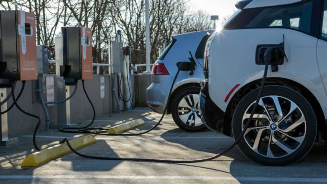 Türkiye'de elektrikli otomobillerin şarj alanı artıyor - Resim : 2