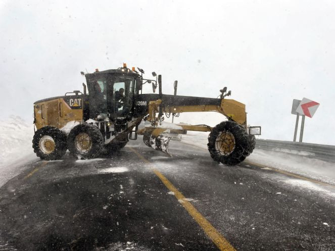 Ardahan-Şavşat kara yolu kontrollü ulaşıma açıldı - Resim : 3