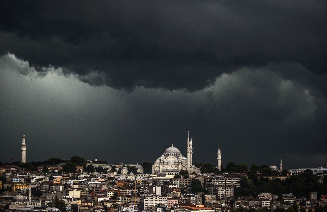 Çok sert vuracak. Meteoroloji 58 ili birden uyardı 