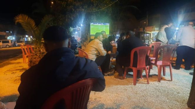 Refüjü kıraathane yaptı - Resim : 1