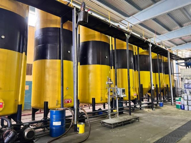 Yağdan akaryakıt üretenlere baskın - Resim : 2