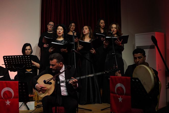 Mehmet Akif’in eserleri müzikseverlerle buluştu - Resim : 1