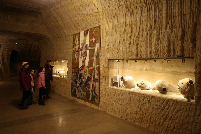Yeraltı müzesine turist akını - Resim : 1