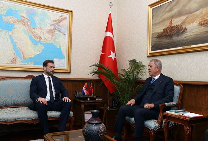 Bakar Akar, Hırvat mevkidaşı ile görüştü - Resim : 6