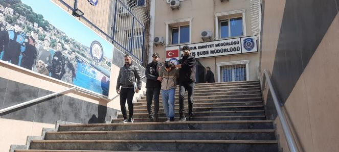 "Neden çalışmıyorsun" tartışmasında babasını öldürdü - Resim : 1