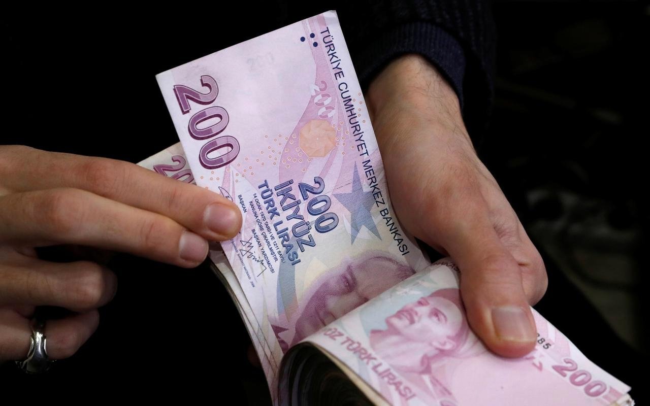 Emekliye ve asgari ücretliye seçim öncesi bakın ne kadar zam gelecekmiş