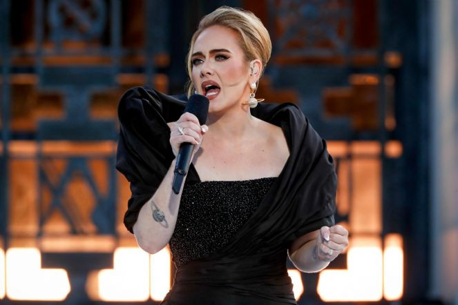 Adele hayranlarına müjdeyi verdi - Resim : 3