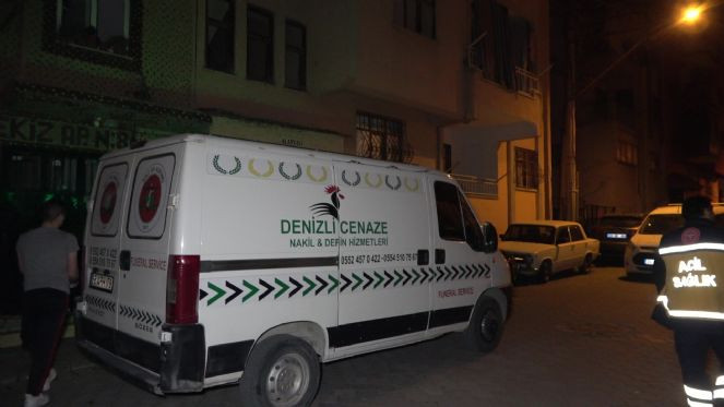 1 yıllık kocasını bıçakla öldürdü - Resim : 2