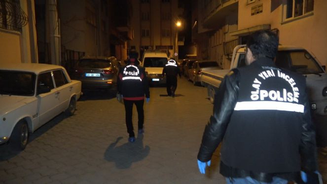 1 yıllık kocasını bıçakla öldürdü - Resim : 4