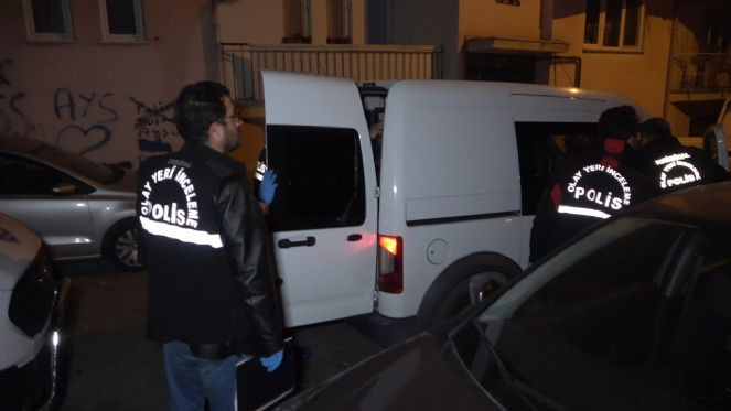 1 yıllık kocasını bıçakla öldürdü - Resim : 5