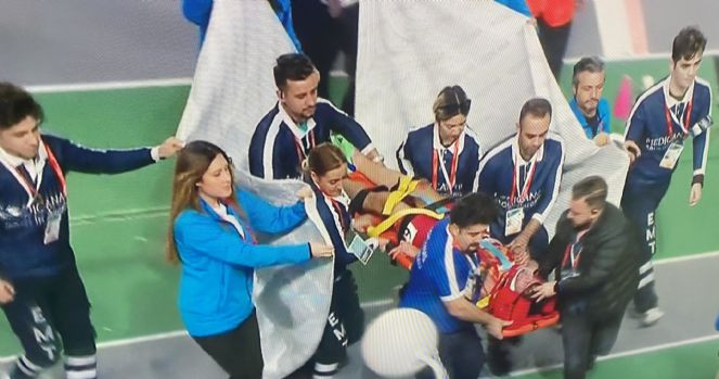 Dünyaca ünlü İspanyol atlet Enrique Llopis Ataköy'de yere yığıldı. Kafasını yere çarptı, bilincini kaybetti - Resim : 4