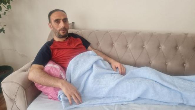 Genç kızı taciz eden yabancı uyruklu kişiye tepki gösterdi, bıçaklandı - Resim : 1